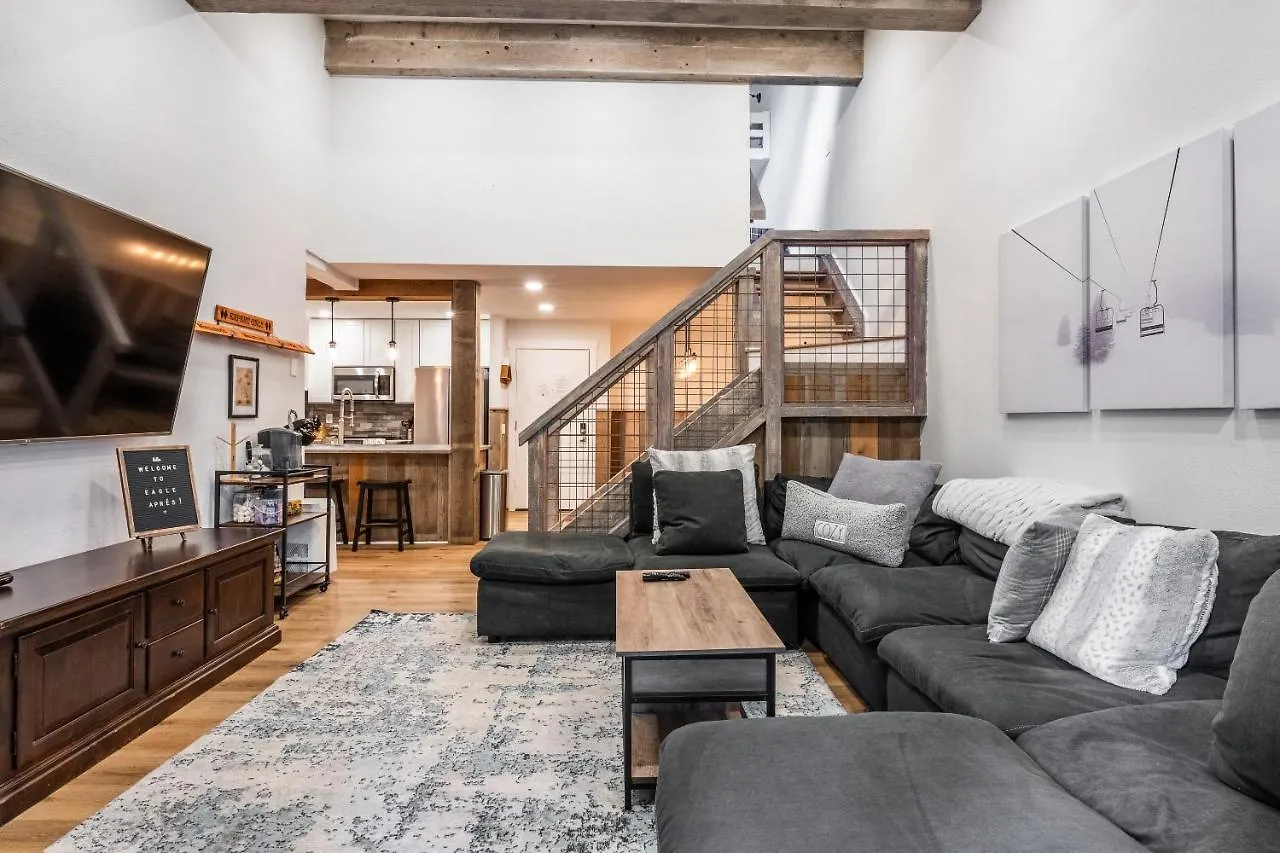 New Listing 2 Bedroom +Loft 2 Bath Summit E Bldg. #8 Condo Sleeps 8, Steps To Eagle Lodge/Chair #15 Mammoth Lakes United States